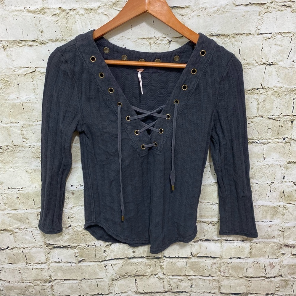 Free People Gray Ice Cold Lace Up 3/4 Sleeve Top - Picture 2 of 6